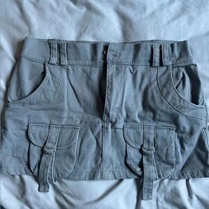 PrettyLittleThing Gray Fabric Detail